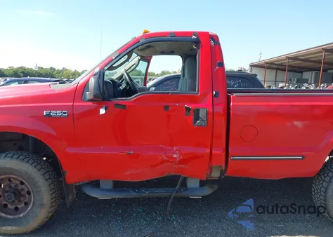 2004 Ford F-250 Xl/Xlt z USA, uszkodzony, nr VIN 1FTNF21L34EC60832